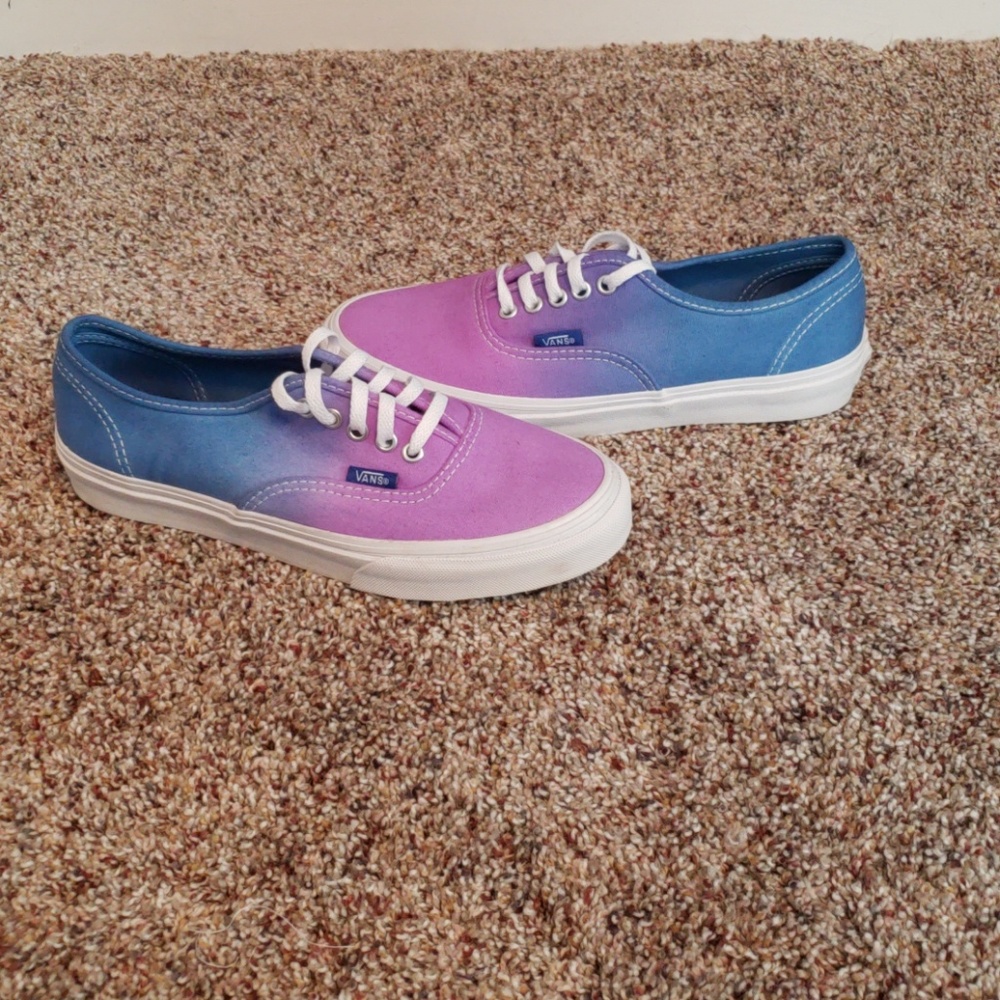 NWOT Women's Vans Ombre Shoes